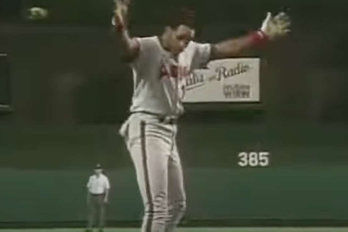 Image of Dave Winfield showcasing his prowess as a top player of the 80s.
